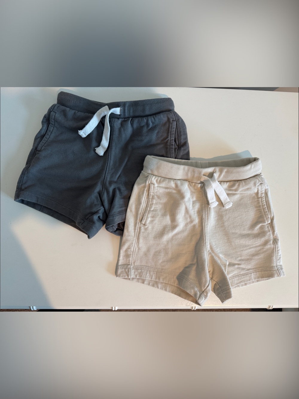 Little Co. by Lauren Conrad Neutral & Charcoal Pull-On Knit Shorts set size 2T